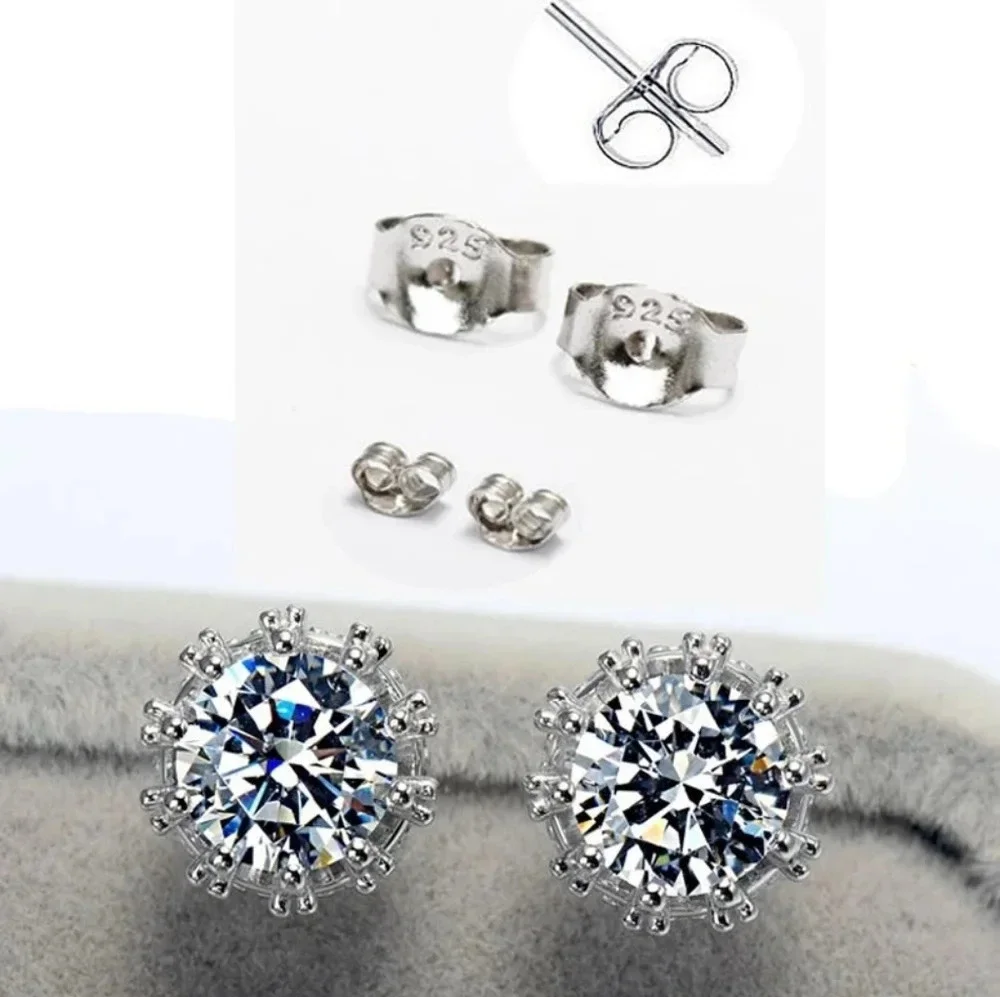 NEW 3 ctw 18k White Gold S925 Crown Stud Diamond Simulate‎ Earrings